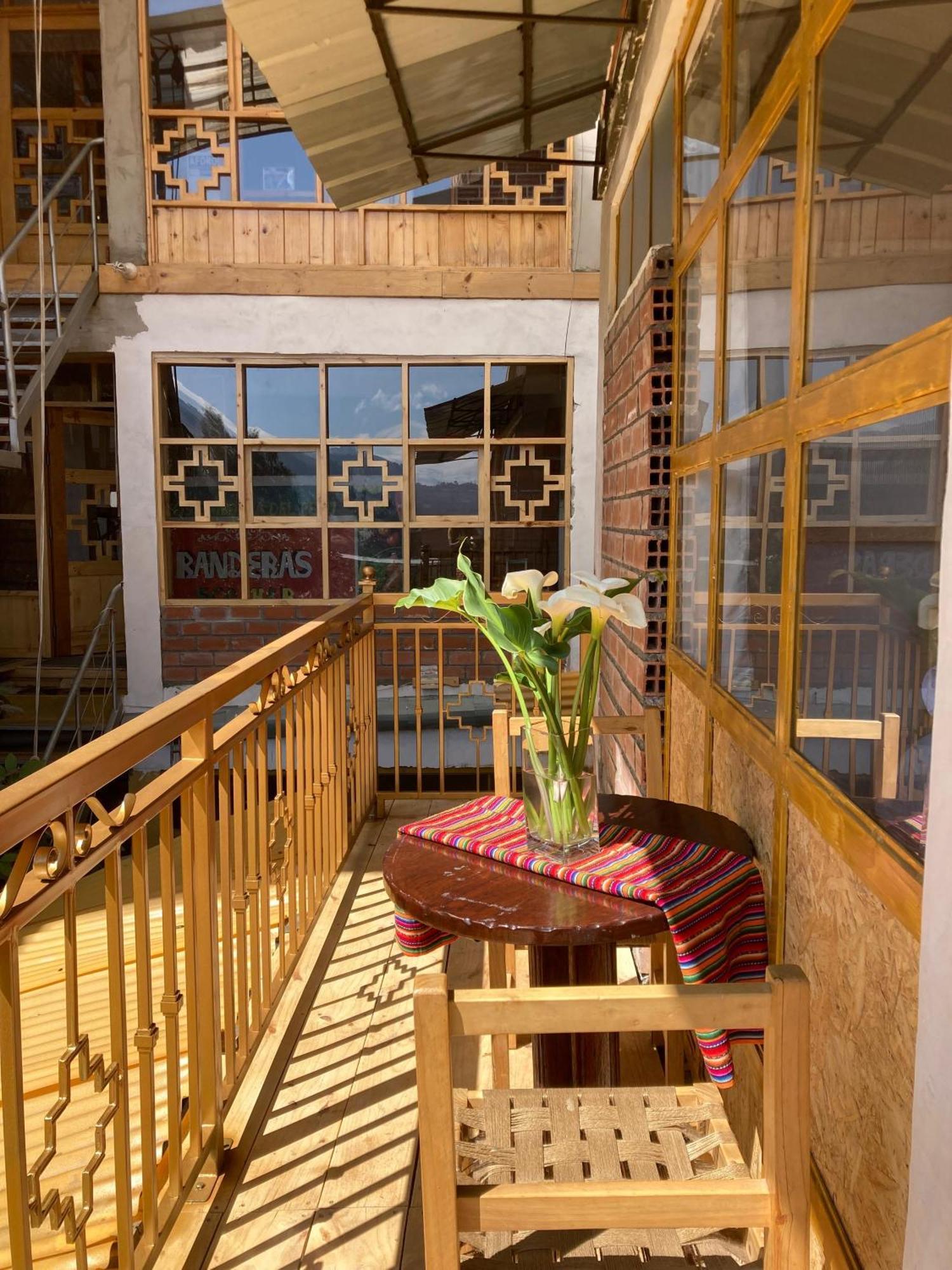 Eco Hotel Banderas Huaraz  Luaran gambar