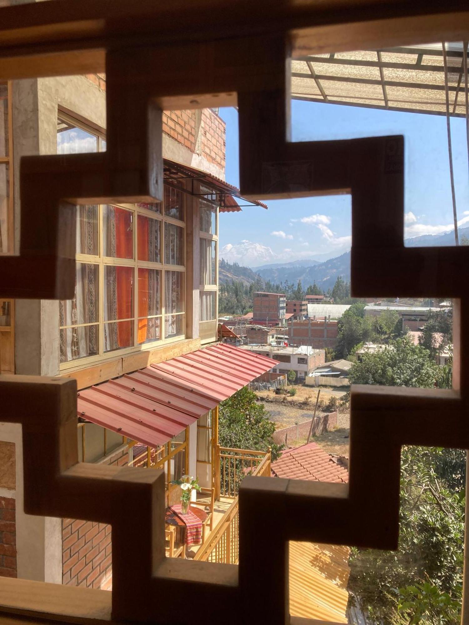 Eco Hotel Banderas Huaraz  Luaran gambar