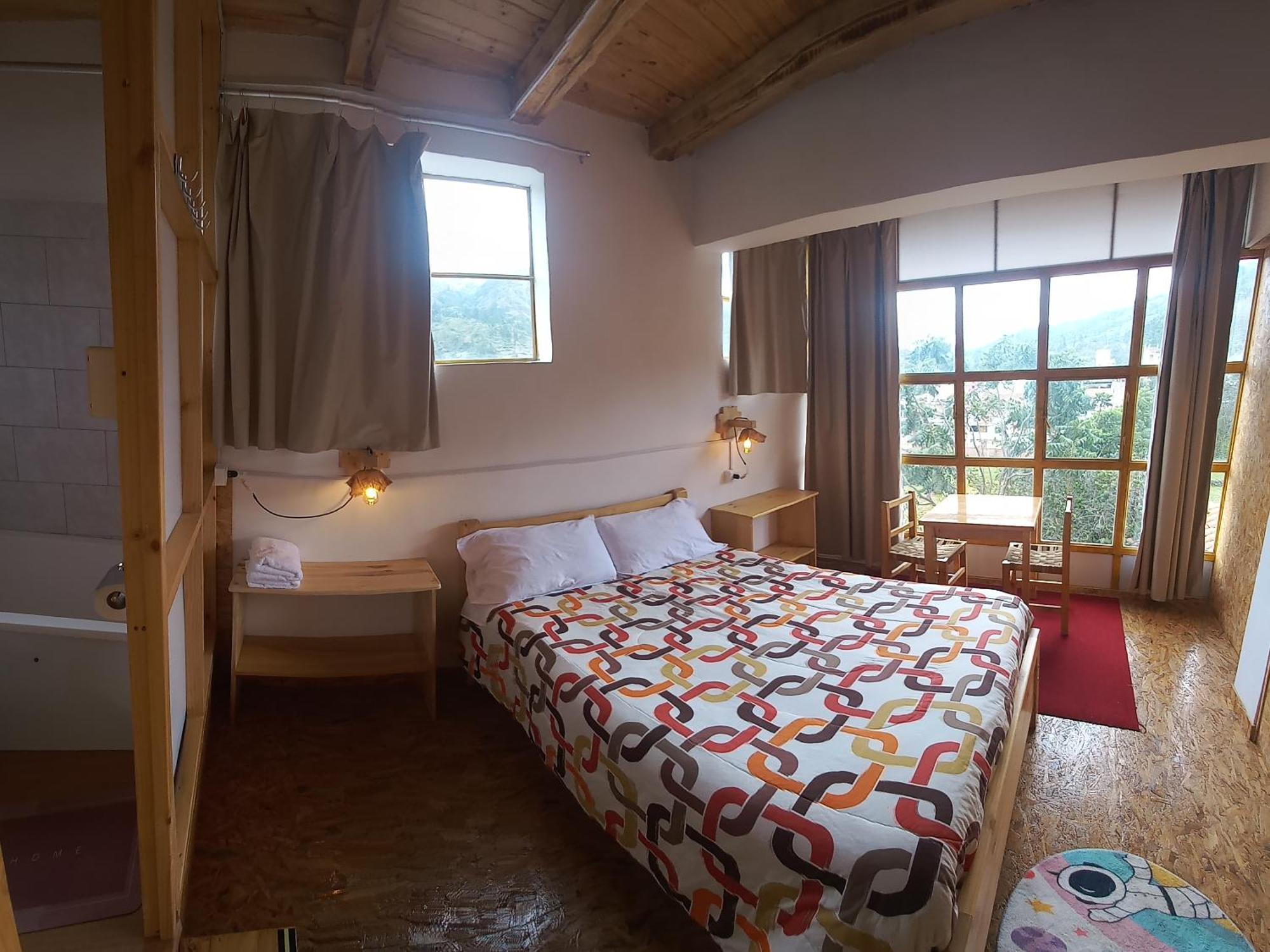 Eco Hotel Banderas Huaraz  Luaran gambar